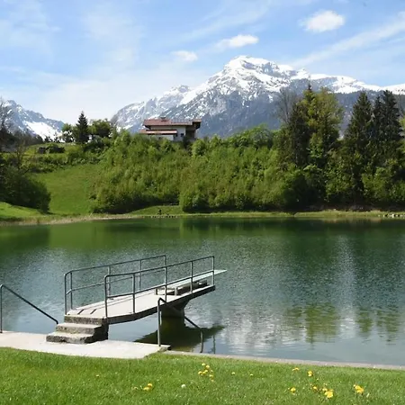 Tiroler Mit Panoramablick