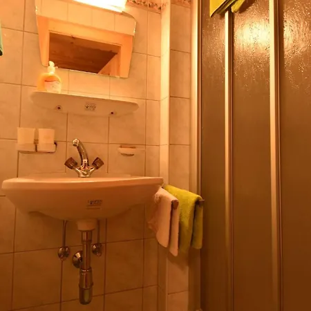 Tiroler Mit Panoramablick